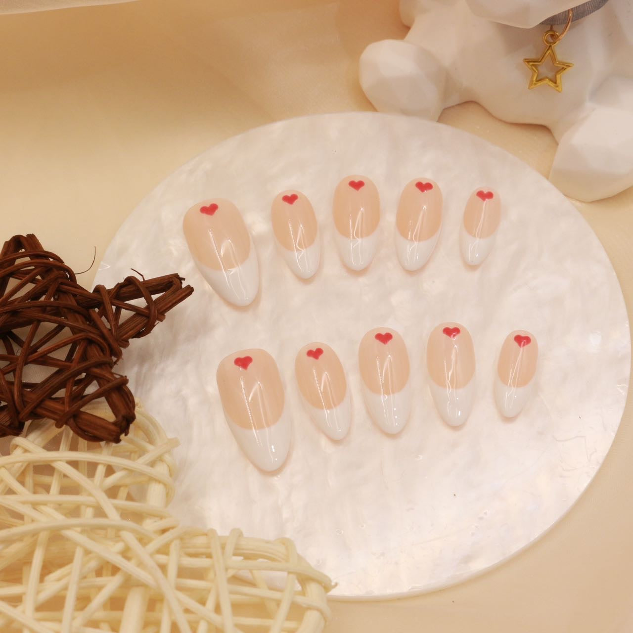 Short press-on nails CR38 M