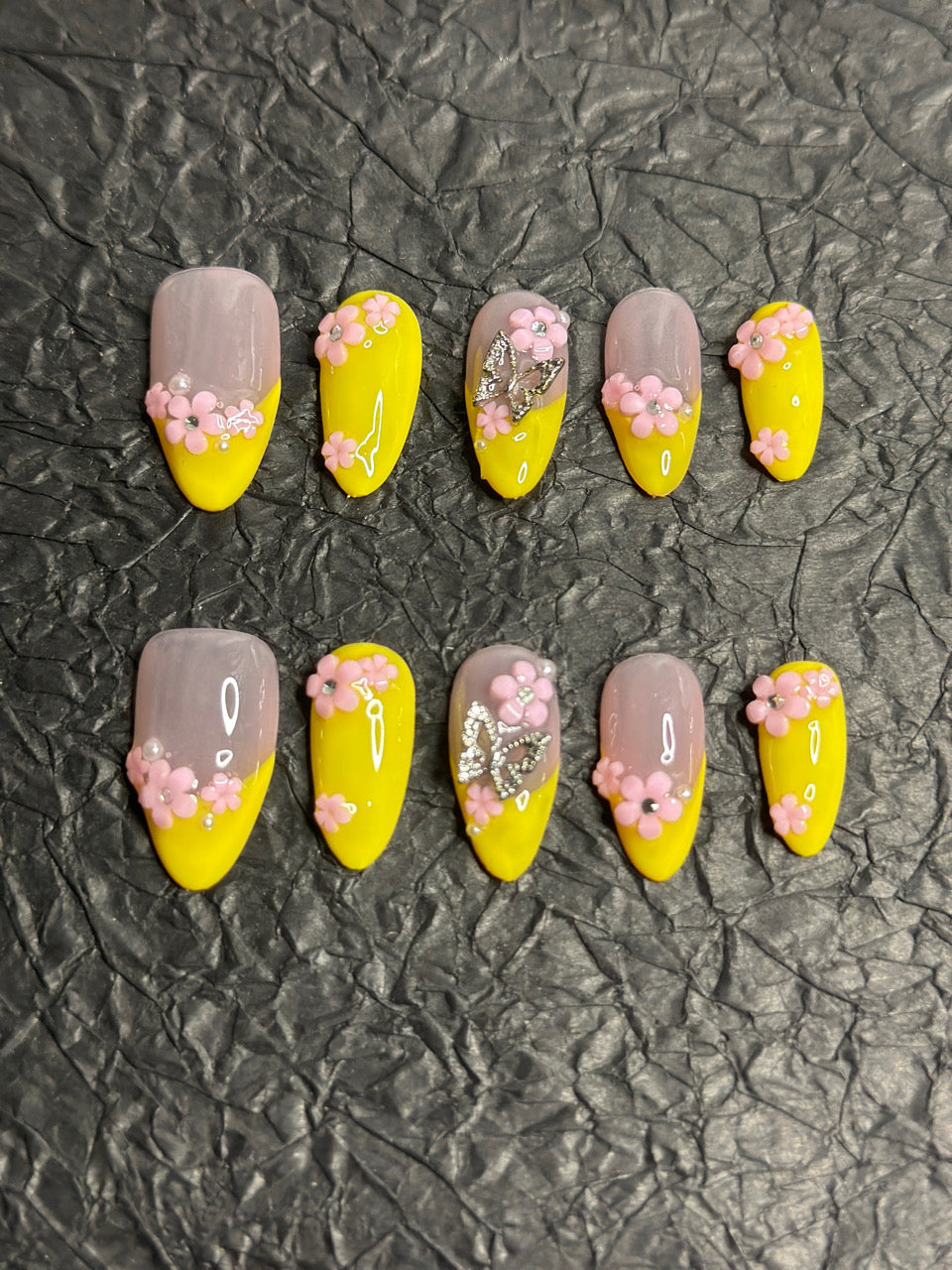 Short press-on nails CR69 – gallery 4