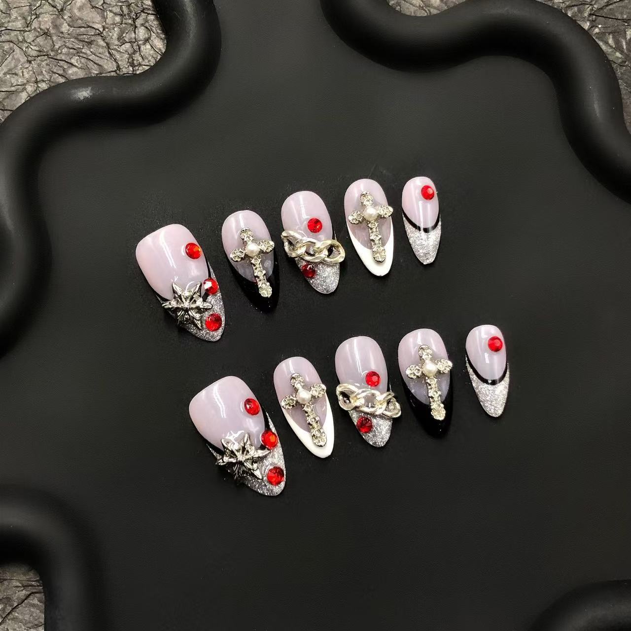 Short press-on nails CR53 – gallery 4