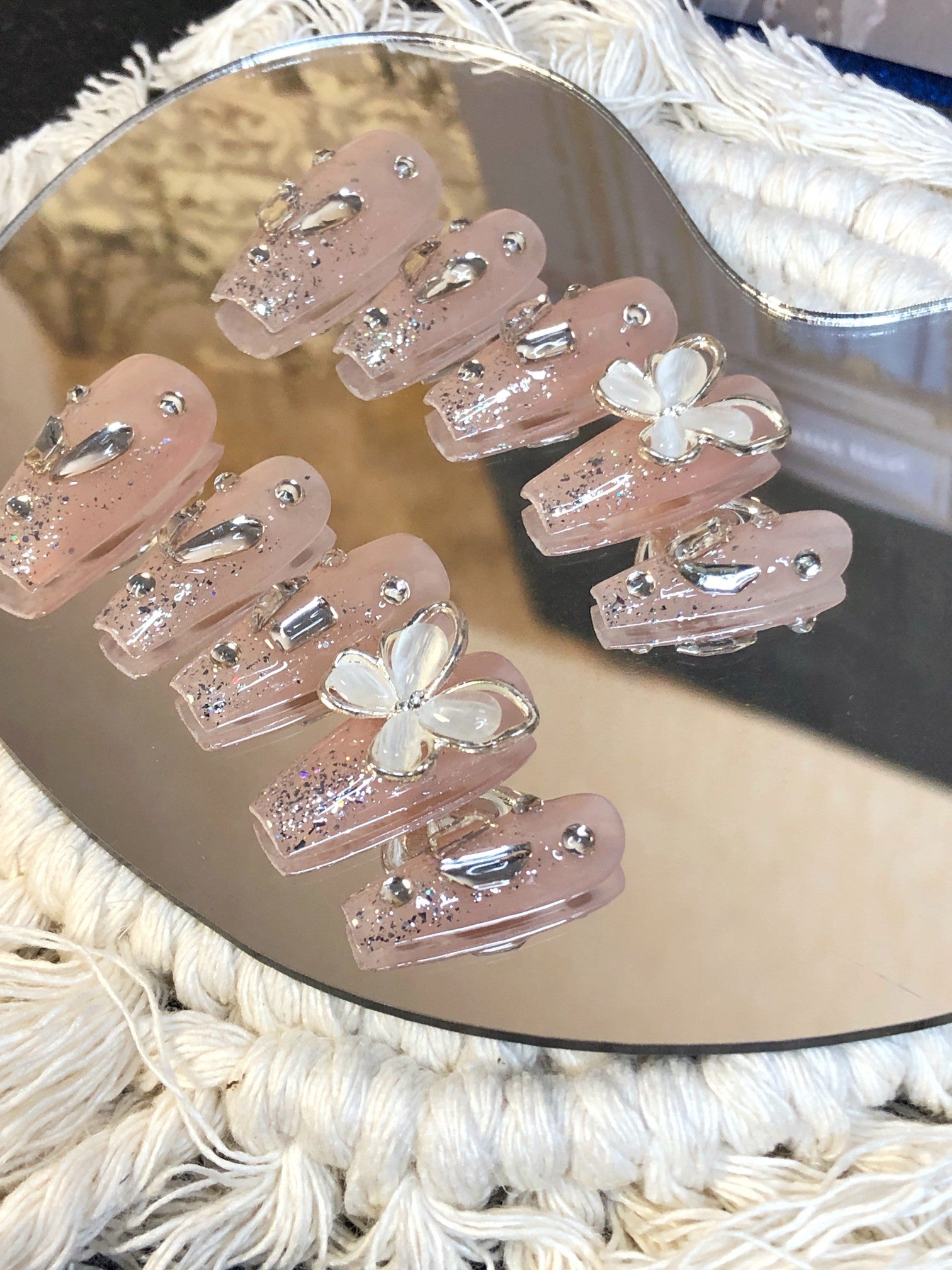 Press-on nails A073 (Translucent 3D Butterfly) – gallery 5