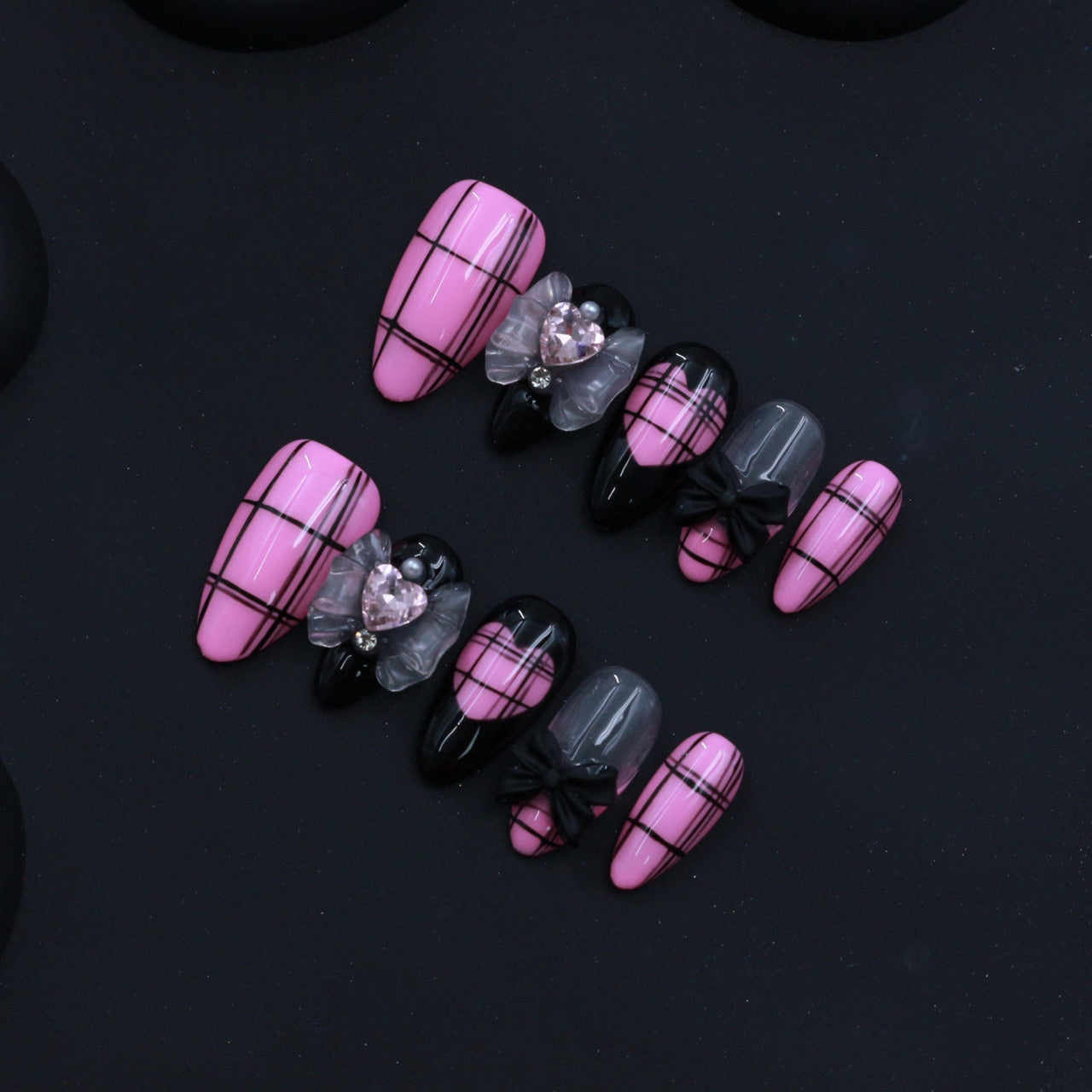 Short press-on nails CR65 – gallery 6