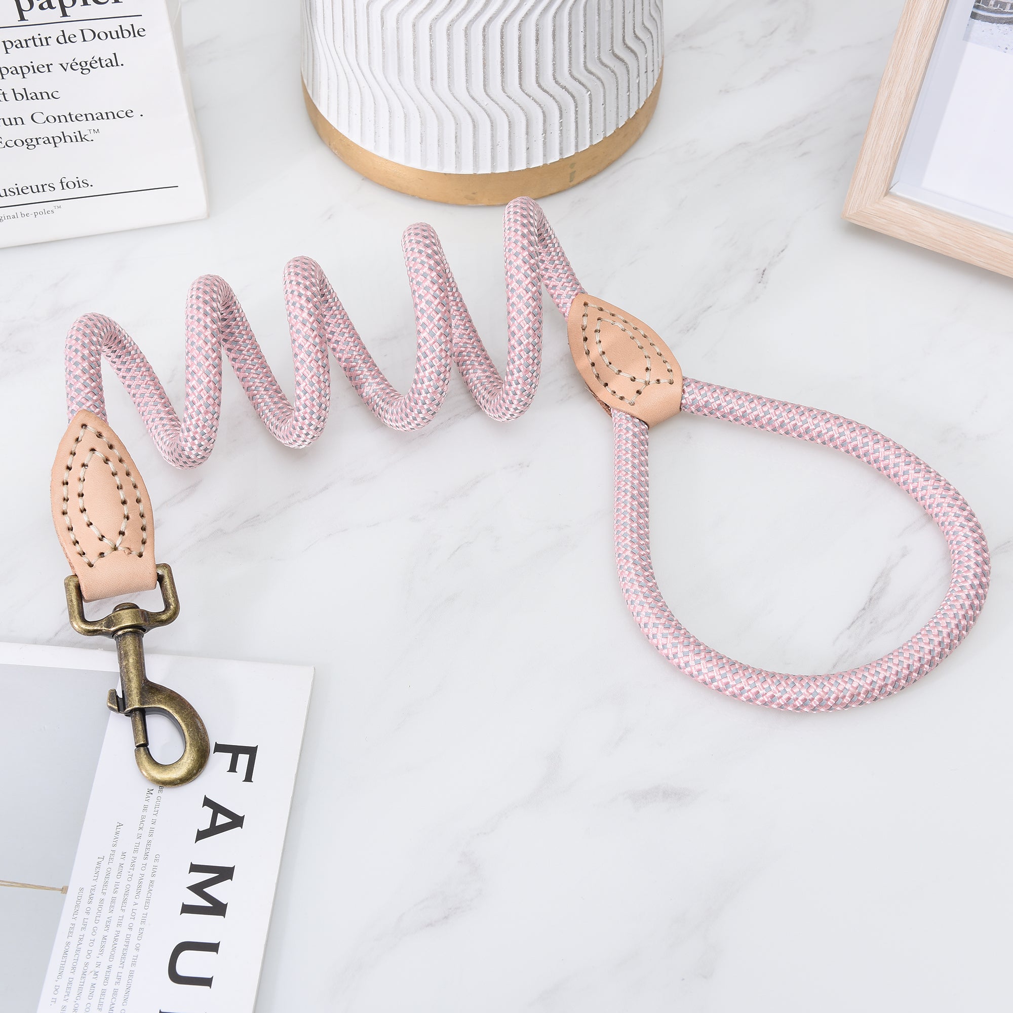 Mile High Life chew-proof climbing rope dog leash with reflective strands and leather tip — view 6