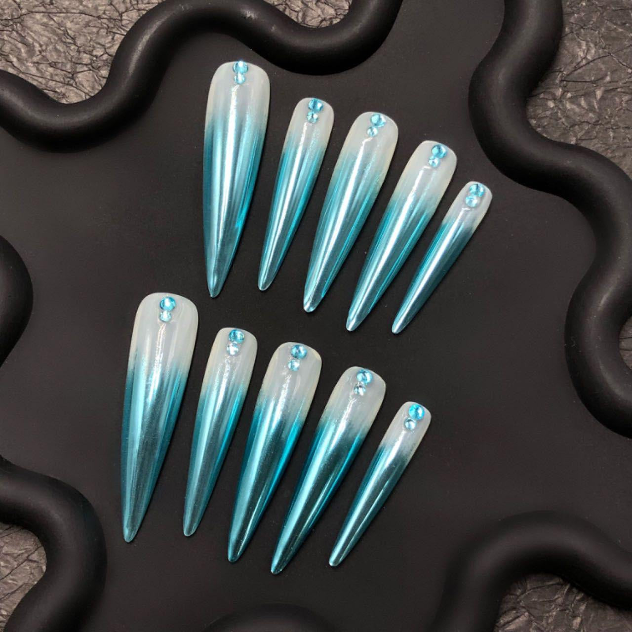 Press-on nails Style CR166 L