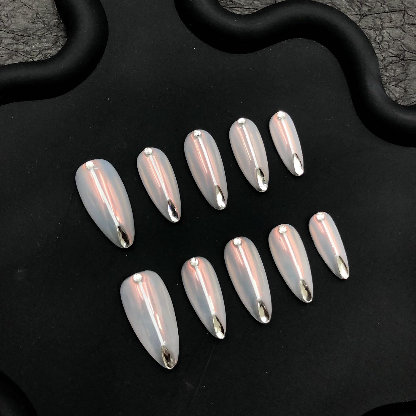 Short press-on nails CR147 M