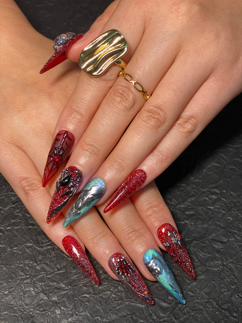 Handcrafted Short Press-On Nails — D52 (Halloween Armor), Everyday-Elegant, 10pc Set