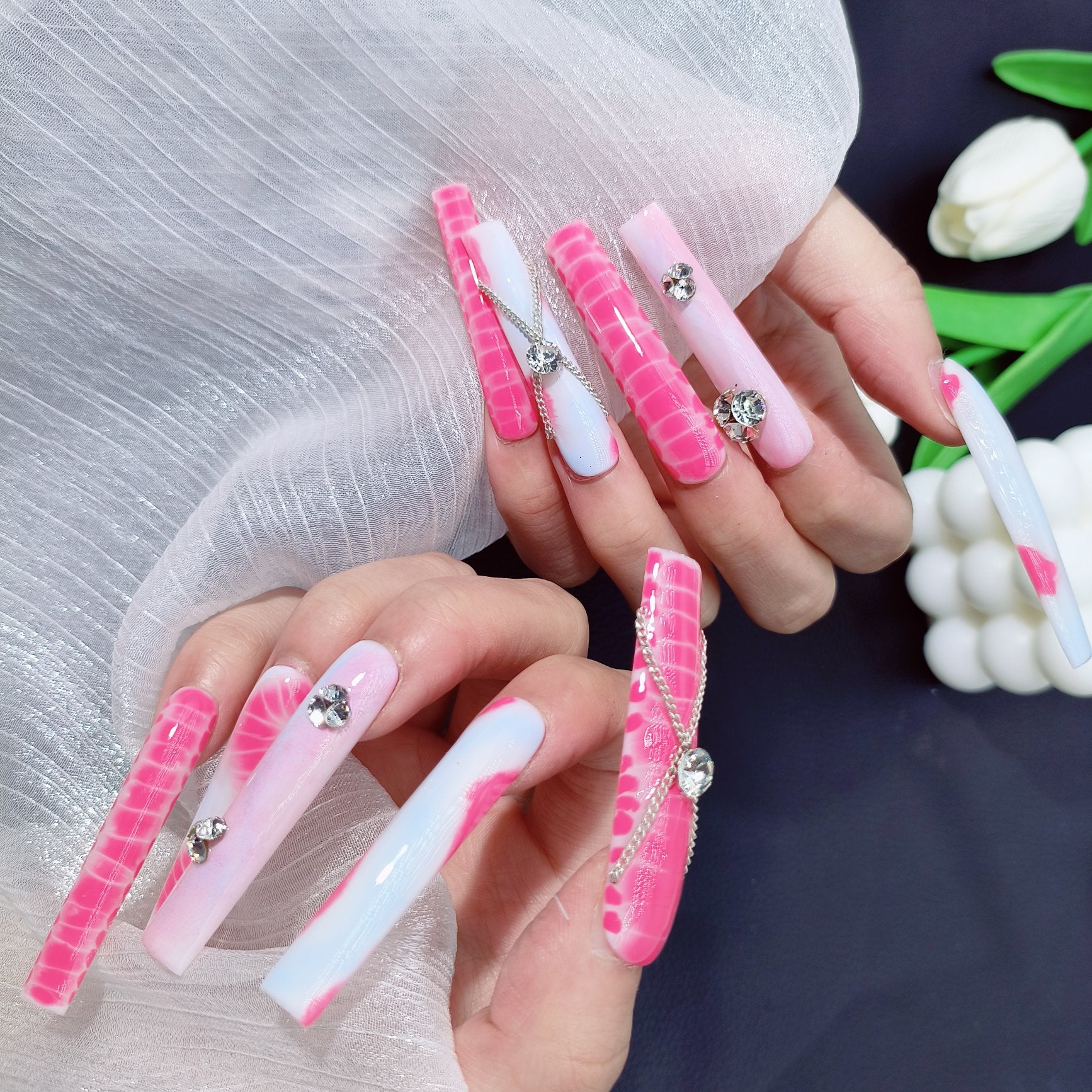 Press-on coffin nail tips OM1090 S