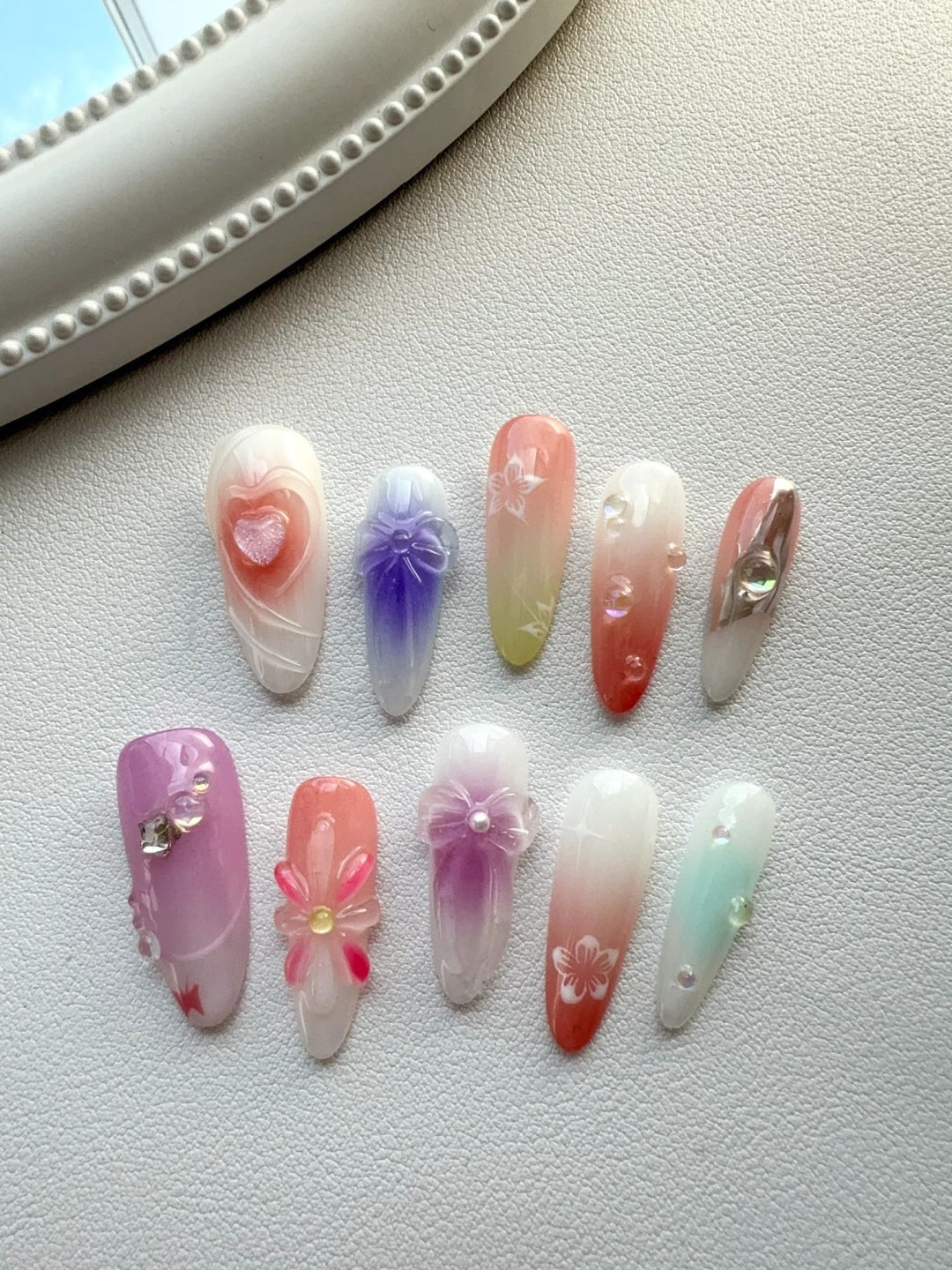 Handcrafted Short Press-On Nails — Style S296, Everyday-Elegant, 10pc Set