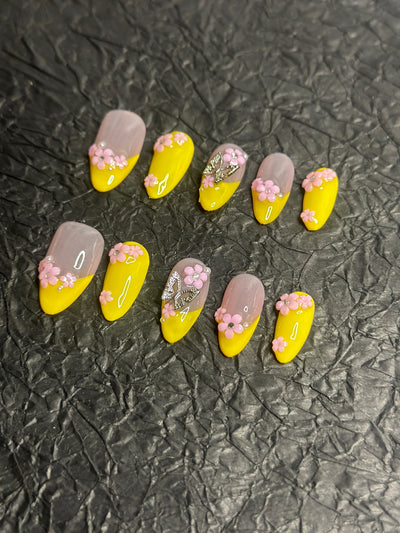 Short press-on nails CR69 – gallery 5
