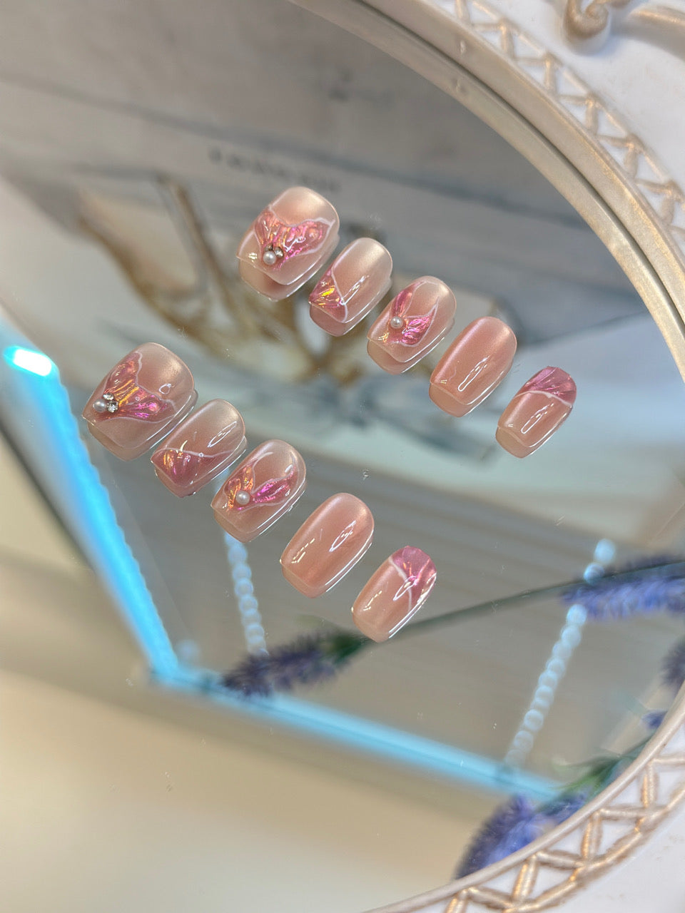 Short press-on nails C04 – gallery 5