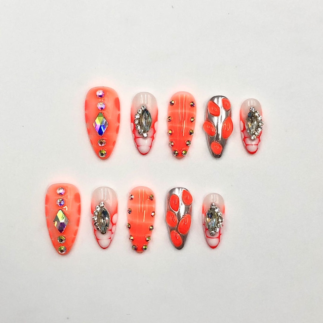 Short press-on nails CR91 – gallery 7