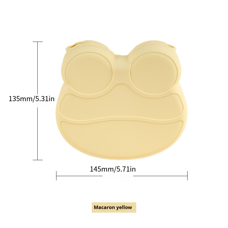 Mile High Life silicone dog training treat pouch with secure closure, main product photo